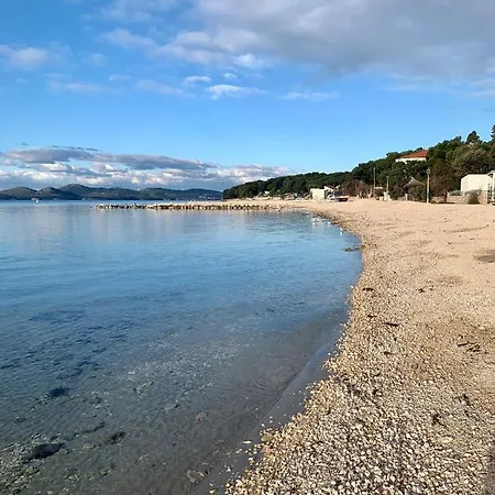 Mobile Homes Tina Ii Сasa de vacaciones Pakoštane