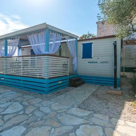 Vakantiehuis Mobile Homes Tina Ii
