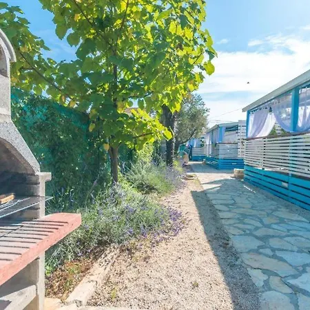 Mobile Homes Tina Ii Casa vacanze